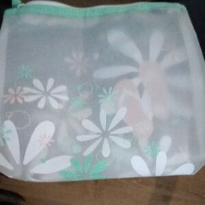 Mary Kay DAISY Floral Transparent Pouch with Zipper NEW